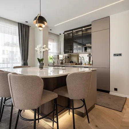 Apartment Cq - Luxury 3 Bdr With Free Parking Budapest
