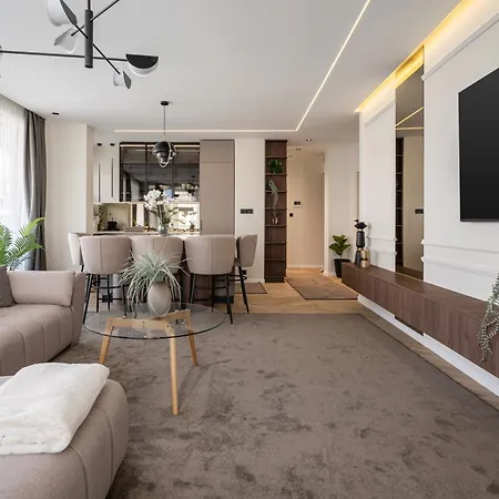Cq - Luxury 3 Bdr With Free Parking Apartment Budapest